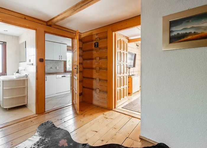 Marta דירה זקופאנה